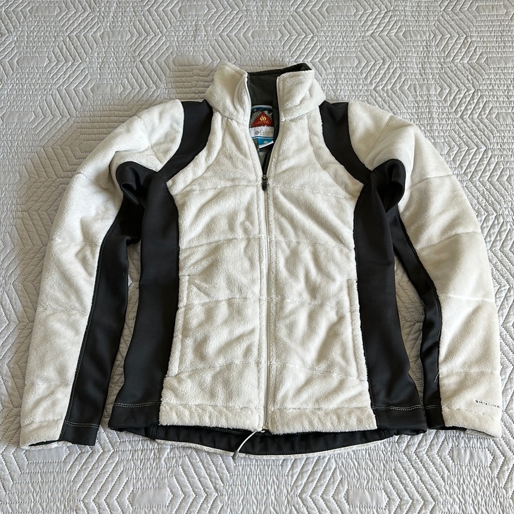 Women’s Columbia Jacket